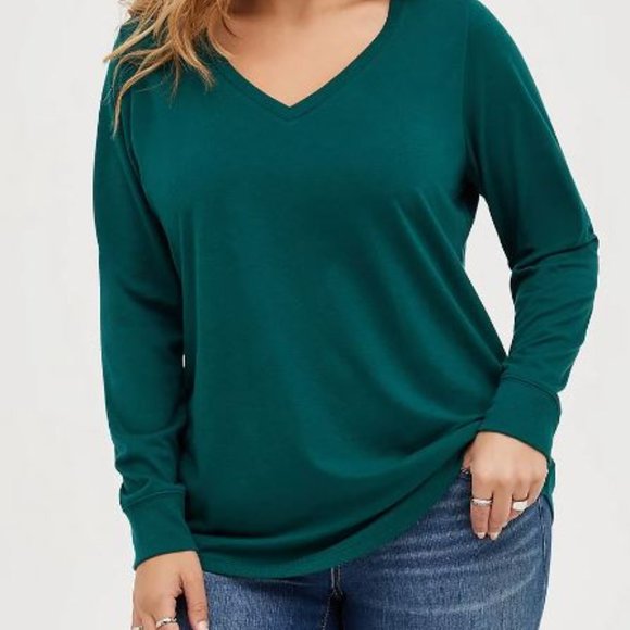 Torrid-Girlfriend Signature Jersey VNeck Long Sleeve Tee - Picture 1 of 3